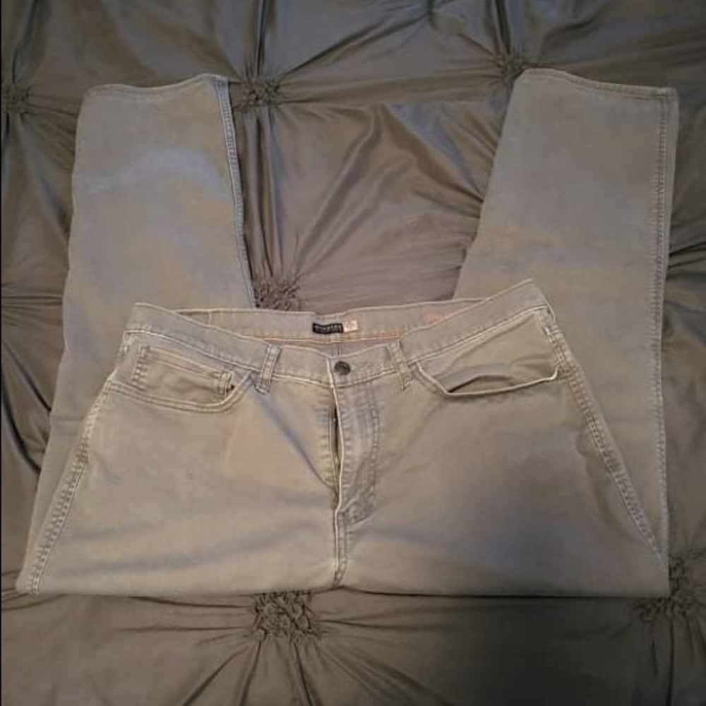 American Eagle Chinos